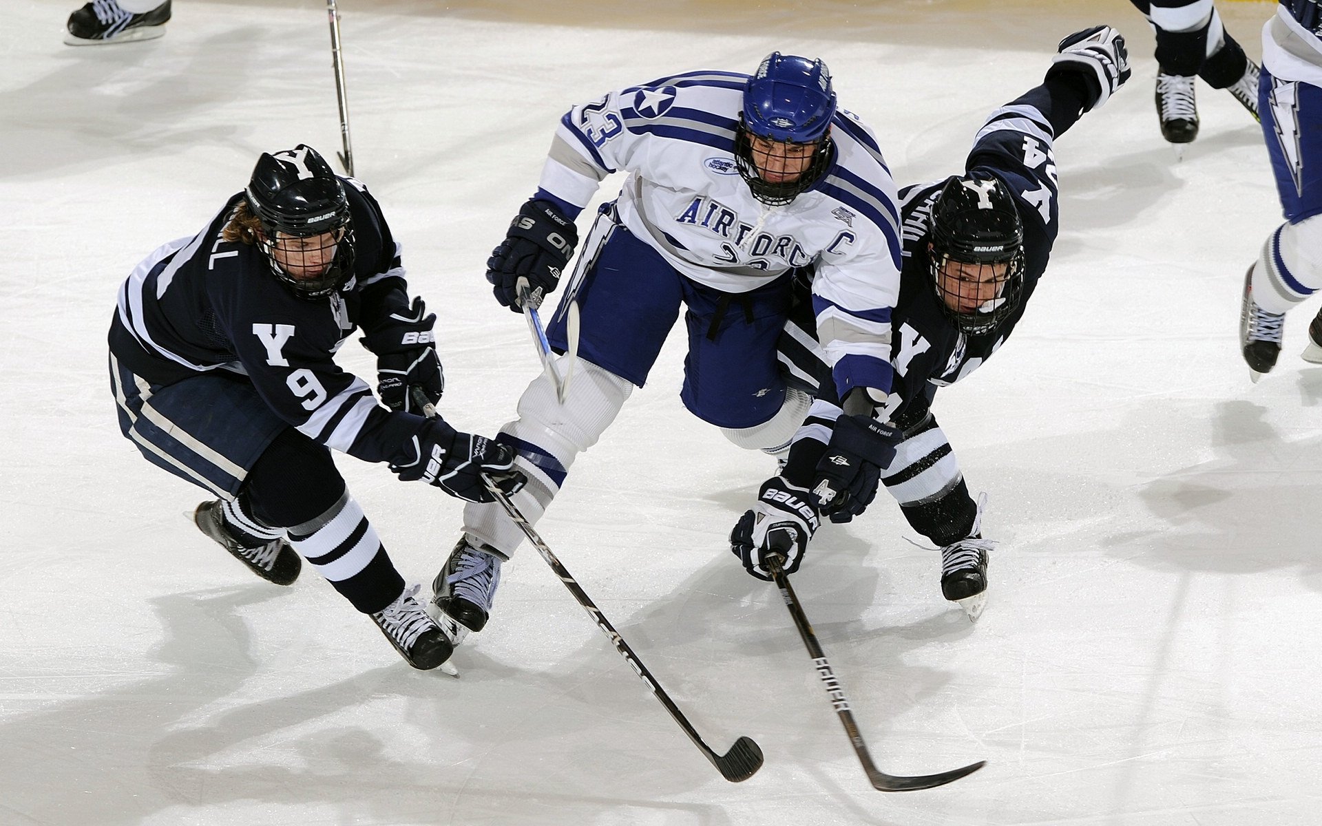 《Rookie：带领IG战队冲击全球冠军，精彩表现令人期待》，ig的rookie