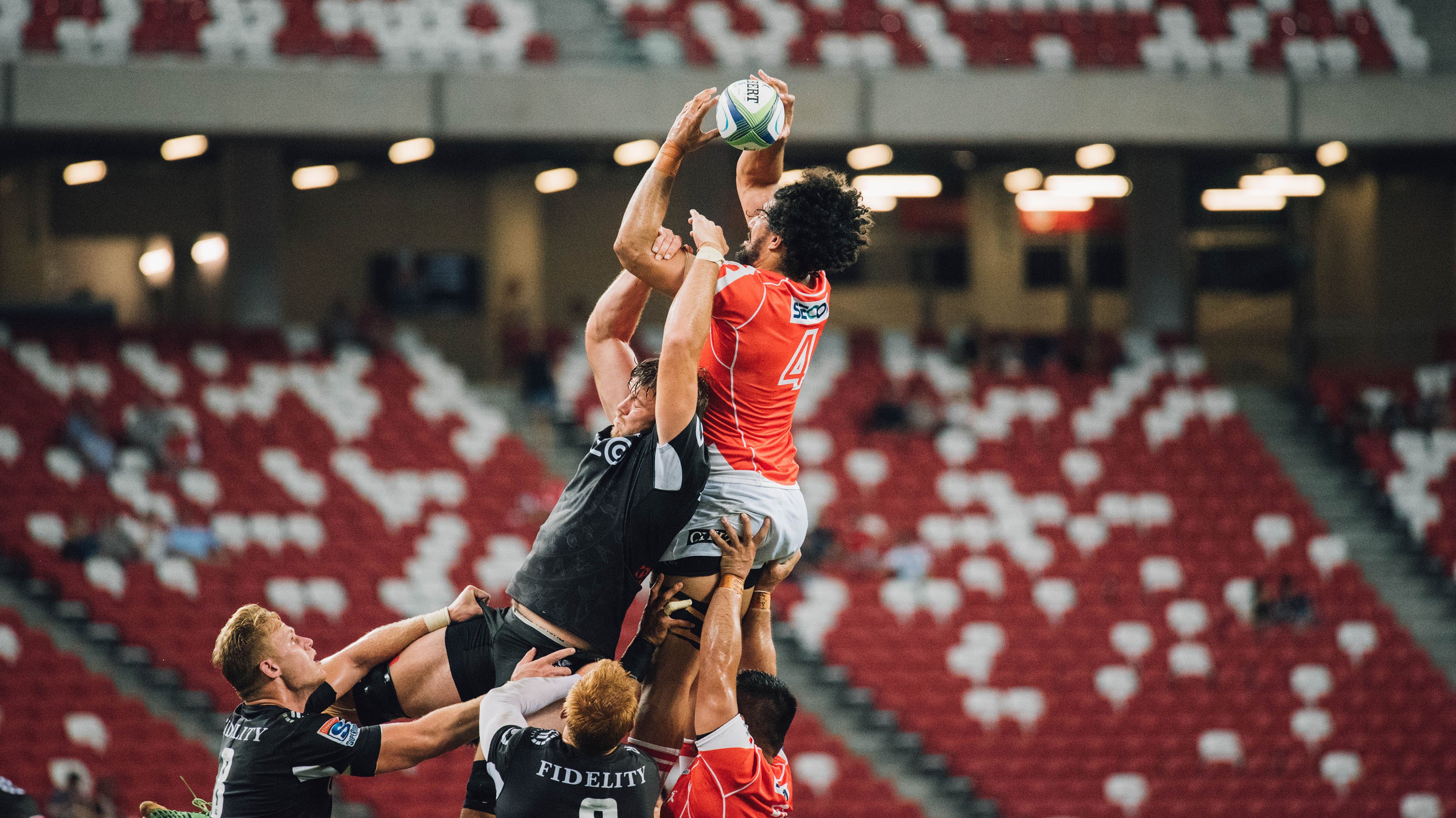 九游娱乐官方平台-逆境中的“永不放弃”精神，激励无数球迷，在困难逆境中不放弃的励志人物